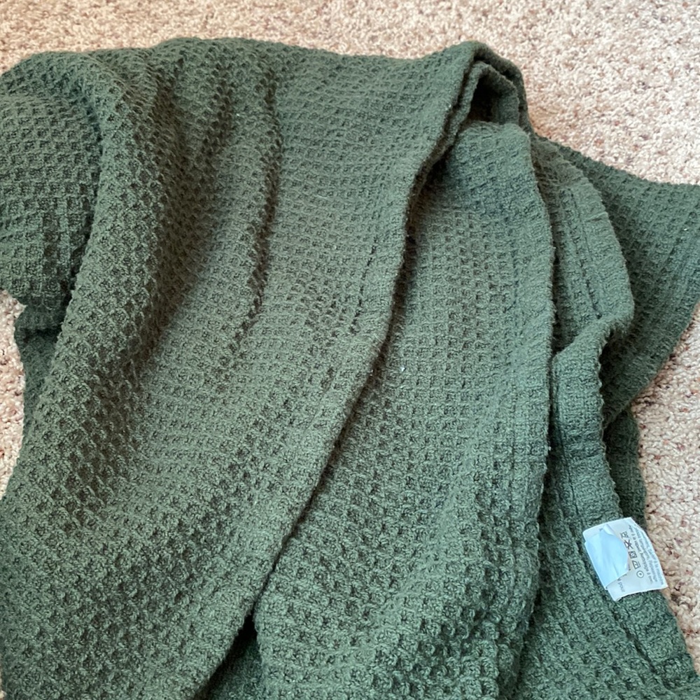 Arhaus olive green throw. 100% cotton. Used once. $25